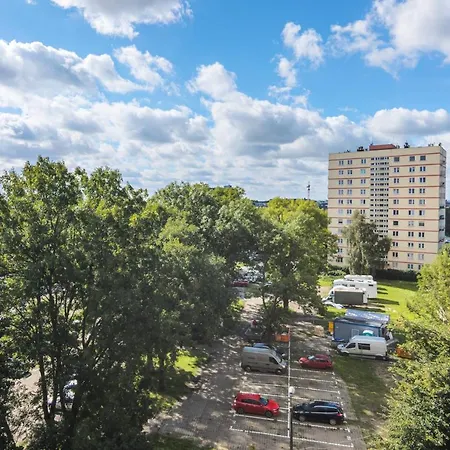 Apartment Turquoise With Balcony In Downtown By Renters Danzig